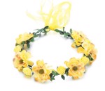Blomsterkrans med roser og blomster, gul